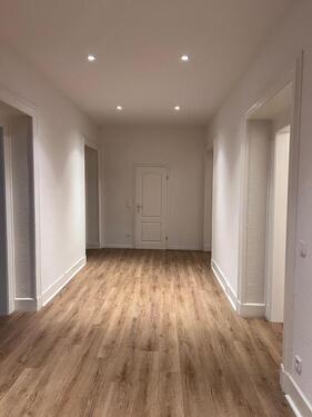 Foto - Große 3- Zimmer Altbauwohnung 115 qm in Viersen- Duelken