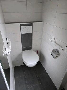 Foto - Einfamilienhaus zu vermieten - 900,00 EUR Kaltmiete,