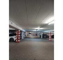 Tiefgaragenstellplatz,2 Minuten vom HBF Regensburg, ruhige Anlage
