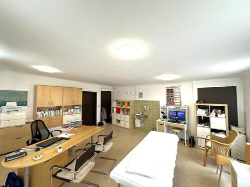 Foto - Zwei Praxisräume oder Büros in Toplage von Kirchheim zu vermieten