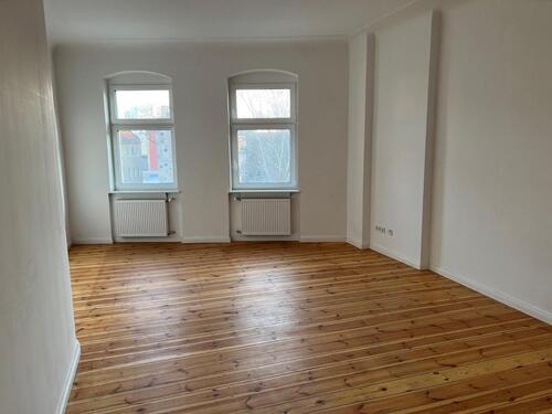 Foto - Modernisierte 2 12-Zimmer Wohnung in Berlin Neukölln