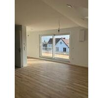 4-Zimmerwohnung im DG, Dachterrasse + Dachbalkon - Hohenthann