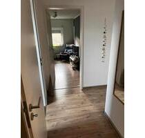 Moderne 2-Zimmer-DG-Wohnung mit EBK in Großheubach zu vermieten