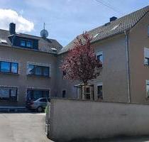 Gera Grundstück mit 2 Häusern, 6 Wohnungen, 2500m2, vermietet