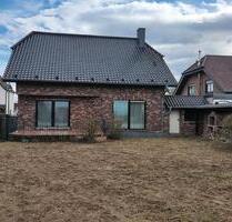 Haus zum Vermieten - 1.650,00 EUR Kaltmiete, in Grafschaft (PLZ: 53501)