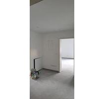 Neu 2025! Moderne DG-Wohnung in Lünen mit Balkon & Stellplatz