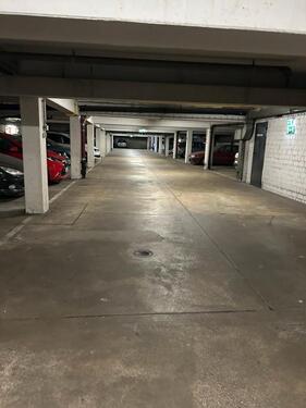 Foto - Tiefgaragenstellplatz F Dornbusch
