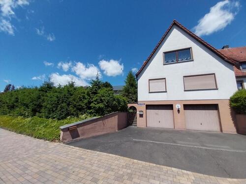 Foto - Einfamilienhaus zum Kaufen in Arnstein