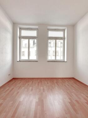 Foto - MITTEN im ZENTRUM - Tolle 3-Raum- Wohnung