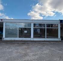 KfZ-Pflegehalle zu vermieten - 2 Plätze innen, 1 Platz außen - Cottbus Sachsendorf