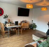 Renovierte 2 Zimmerwohnung in Kiel mit überdachter Terrasse - Preetz