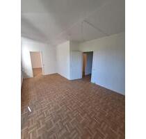 5 Raum Wohnung ab sofort - 890,00&nbsp;EUR Kaltmiete, ca.&nbsp; 94,00&nbsp;m&sup2; in Bad Salzungen (PLZ: 36433)