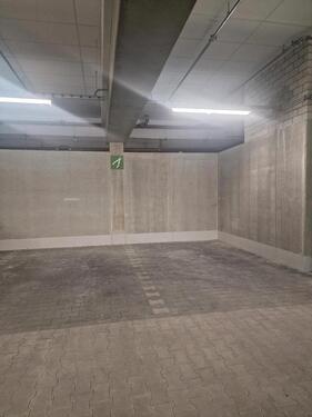 Foto - Tiefgaragenstellplätze hagebaumarkt Obersendling