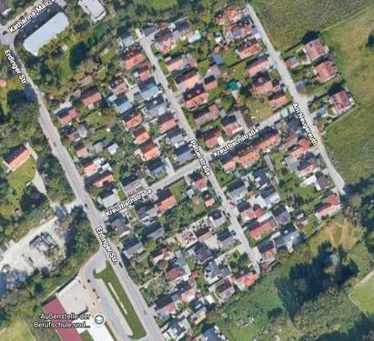 Foto - Großes Grundstück mit Altbestand in Freising-Lerchenfeld