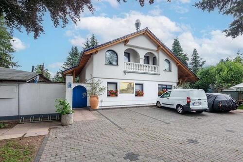 Foto - Vielseitige Gewerbeimmobilie mit Grundstück & Wohnung – Groß Glienicke