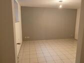 Foto - 1,5 Zimmer-Souterrain Wohnung - 250,00 EUR Kaltmiete,