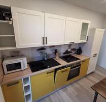 2-Raum Mietwohnung | Küche EBK | Bad | Balkon | Keller | Zentrum Kahla nahe Bahnhof