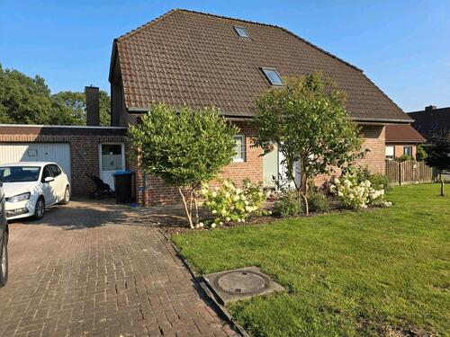 Foto - 8 Zimmer Einfamilienhaus zum Kaufen in Westoverledingen