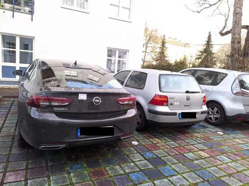 Foto - Stellplatz Parkplatz Innenhof, in Berlin Schöneweide, gesichert