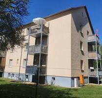 Helle 2-Zimmer-Wohnung mit Balkon im 1. OG in zentraler Lage von - Jena