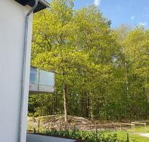 Neubau mit großem Balkon ins Grüne - Großzügige 3-Zimmer-Wohnung - Steinberg am See Oder