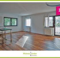 Attraktive 2-Zimmer-Wohnung mit Einbauküche, Garage und Balkon in begehrter Wohnlage Silberhölle - Bruchsal