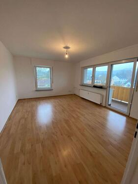 Foto - Sehr schöne 3 Zimmer Wohnung mit Balkon
