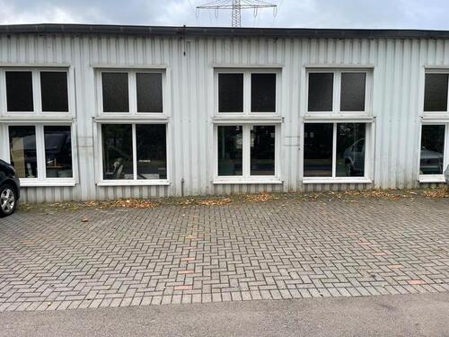 Foto - Stellplatz in zentraler Lage in Remscheid- Lennep Nähe AB 1