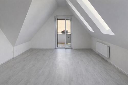 Foto - 3 Zimmer Dachgeschoßwohnung zur Miete in Hamburg