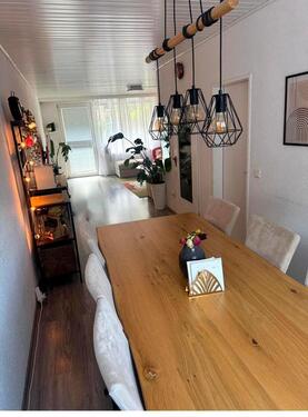 Foto - Kernsanierte 3,5-Zi.-Wohnung mit Balkon & TG-Stellplatz – Brackw.