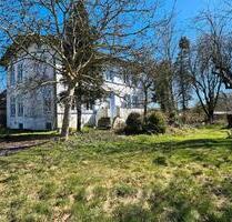 Haus mit großem Grundstück und viel Potential im Großraum Kiel - Preetz