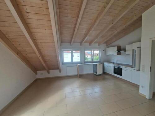 Foto - 3 Zimmer Dachgeschoßwohnung zur Miete in Hüttlingen