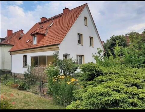 Foto - Solide zeitlos ausbaufähiges 2 Familienhaus als Kapitalanlage,