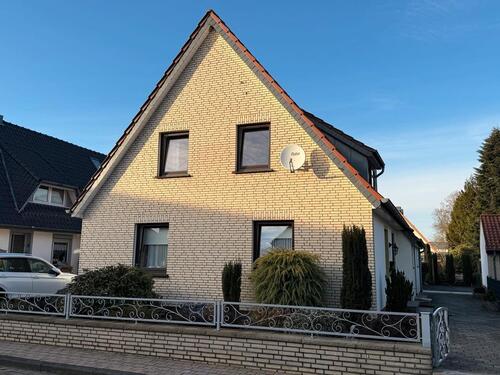 Foto - 8 Zimmer Einfamilienhaus zur Miete in Twistringen