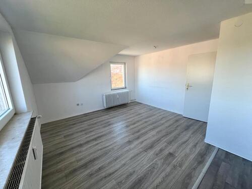 Foto - 3 Zimmer Dachgeschoßwohnung zur Miete in Hage