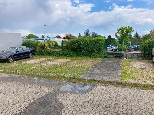Foto - Parkplatz, Stellplatz f. Wohnmobil, WoMo, PKW, Hänger aller Art