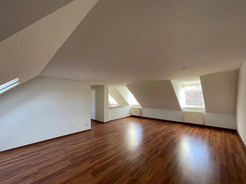 Foto - 2 Zimmer Dachgeschoßwohnung zur Miete in Gera
