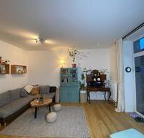 Zwischenmiete ab April: Wohnung mit Terasse in Altona zur - Hamburg Bahrenfeld