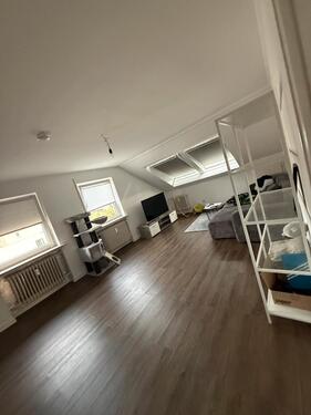 Foto - 2,5 Dachgeschoss Wohnung - 780,00 EUR Kaltmiete,