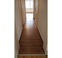 Helle 3 Zimmer Wohnung mit schönem Ausblick im Zentrum - Remscheid Remscheid-Süd