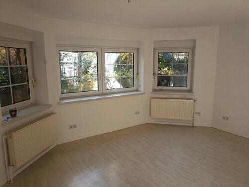 Foto - 2 Zimmer Einliegerwohnung - 995,00&nbsp;EUR Kaltmiete, ca.&nbsp; 63,00&nbsp;m&sup2;