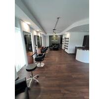 Zu Vermieten, Friseursalon in Riegelsberg - Walpershofen