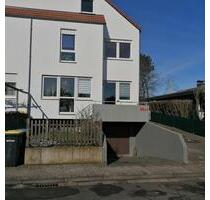 Maisonette Wohnung mit 4 Zimmer - Wöllstadt