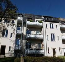 GEMÜTLICHe EINBAUKÜCHEN-Wohnung mit Blick ins GRÜNe - Chemnitz Ebersdorf