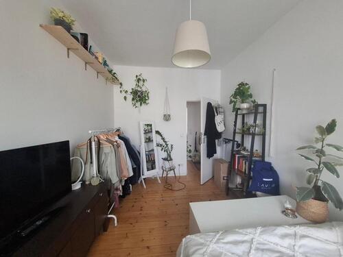 Foto - Untermiete helles Zimmer (28.12.-27.1.)