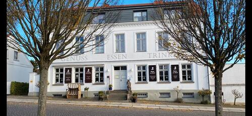 Foto - 20 Zimmer Mehrfamilienhaus, Wohnhaus in Putbus