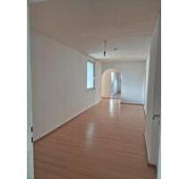 zentrumsnahe 3 Zimmer Wohnung - 1.200,00&nbsp;EUR Kaltmiete, ca.&nbsp; 107,00&nbsp;m&sup2; in Hildesheim (PLZ: 31134)