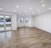 Exklusive Erstbezugswohnung nach hochwertiger Sanierung mit Garte - Messel