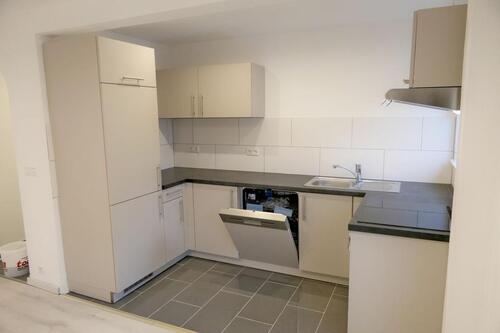 Foto - Schorndorf, 2,5-Zimmer-Wohnung, renoviert, mit EBK u. Balkon