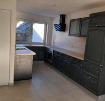 Schöne und helle 4 Zimmer OG Wohnung - Dentlein am Forst